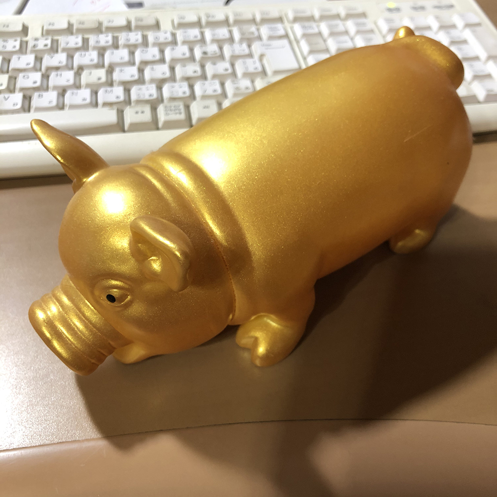 金の豚
